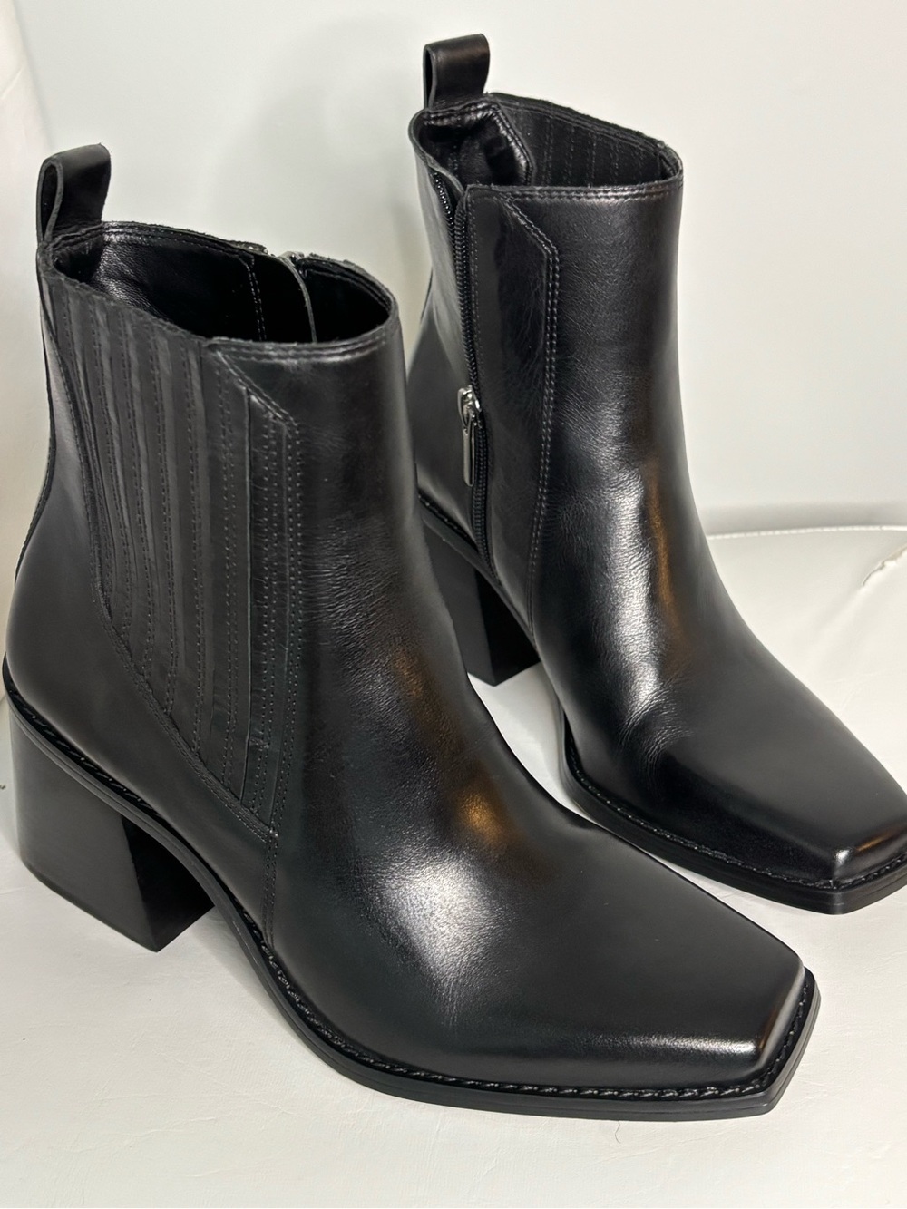 Vince Camuto Black Leather Square-Toe Ankle Booties